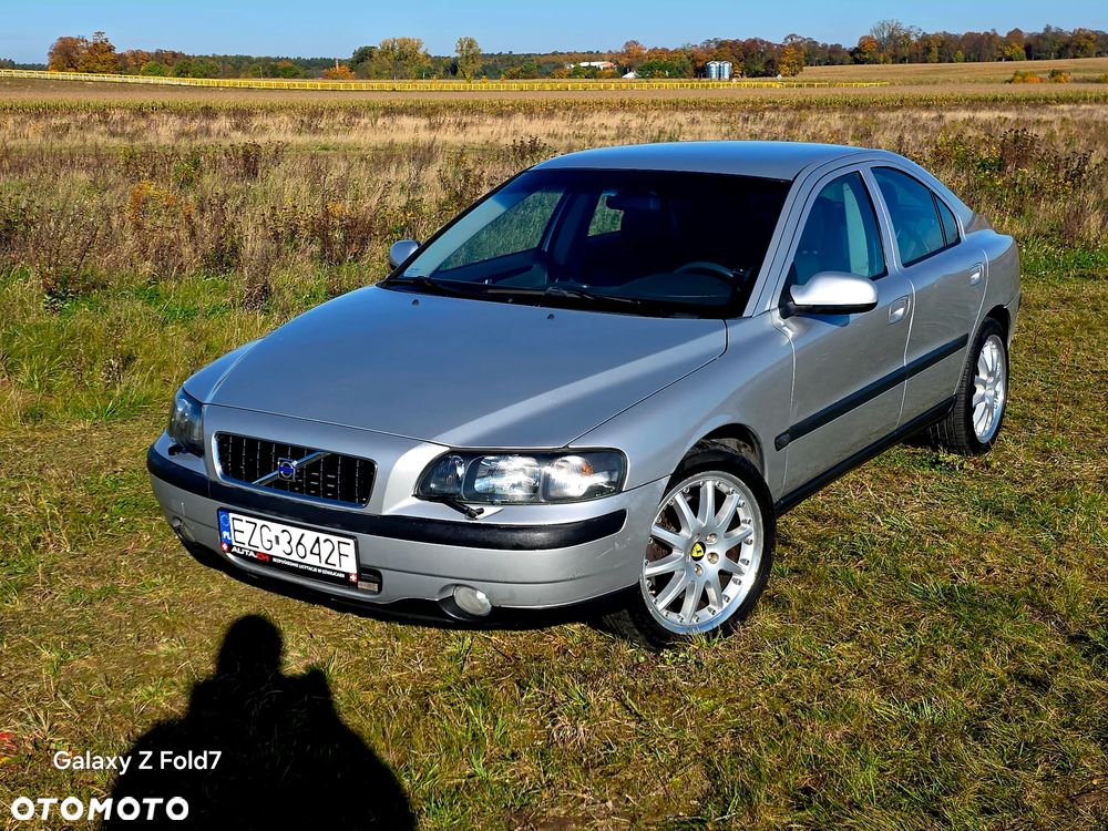 Volvo S60 - 1