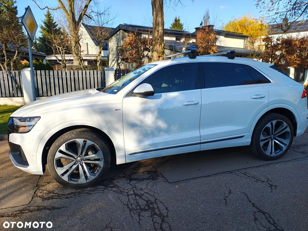 Audi Q8 - 14
