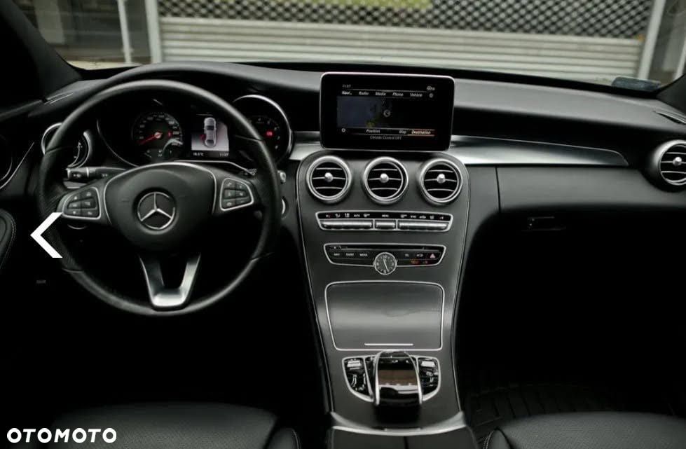Mercedes-Benz Klasa C 300 4Matic 9G-TRONIC Avantgarde - 18