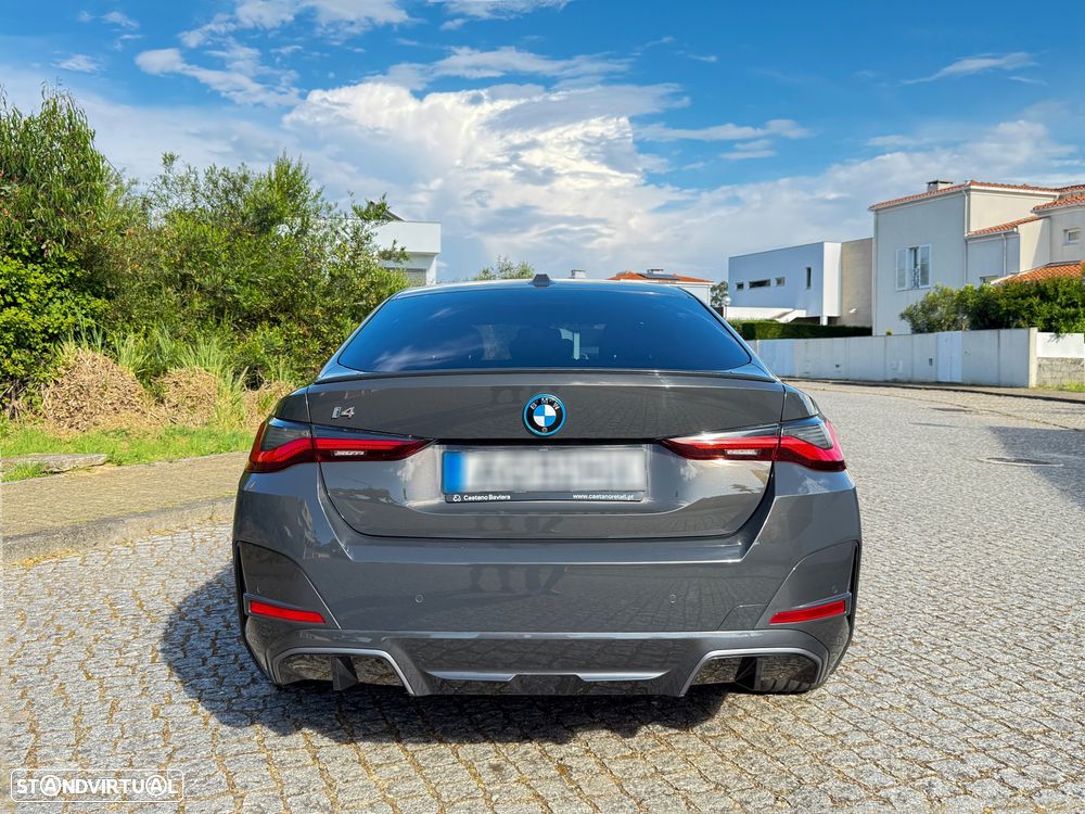 BMW i4 eDrive40 Pack Desportivo M - 9