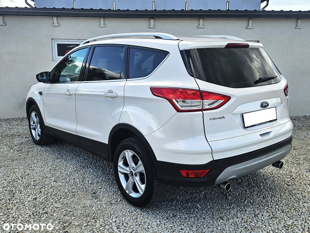 Ford Kuga 2.0 TDCi FWD Titanium - 5