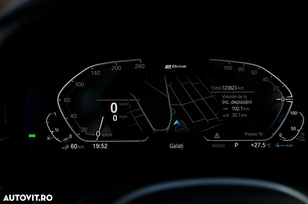 BMW Seria 5 520i AT MHEV - 14