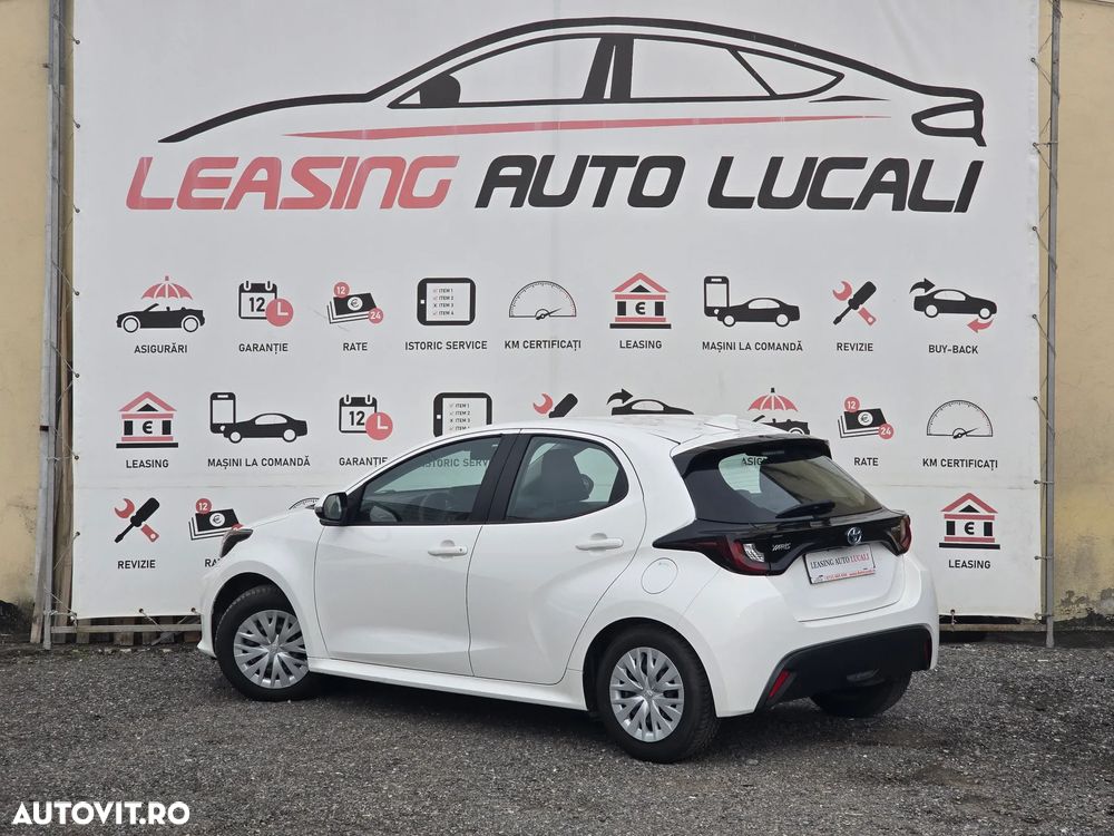 Toyota Yaris 1.5 VVT-i HSD Exclusive Style - 8