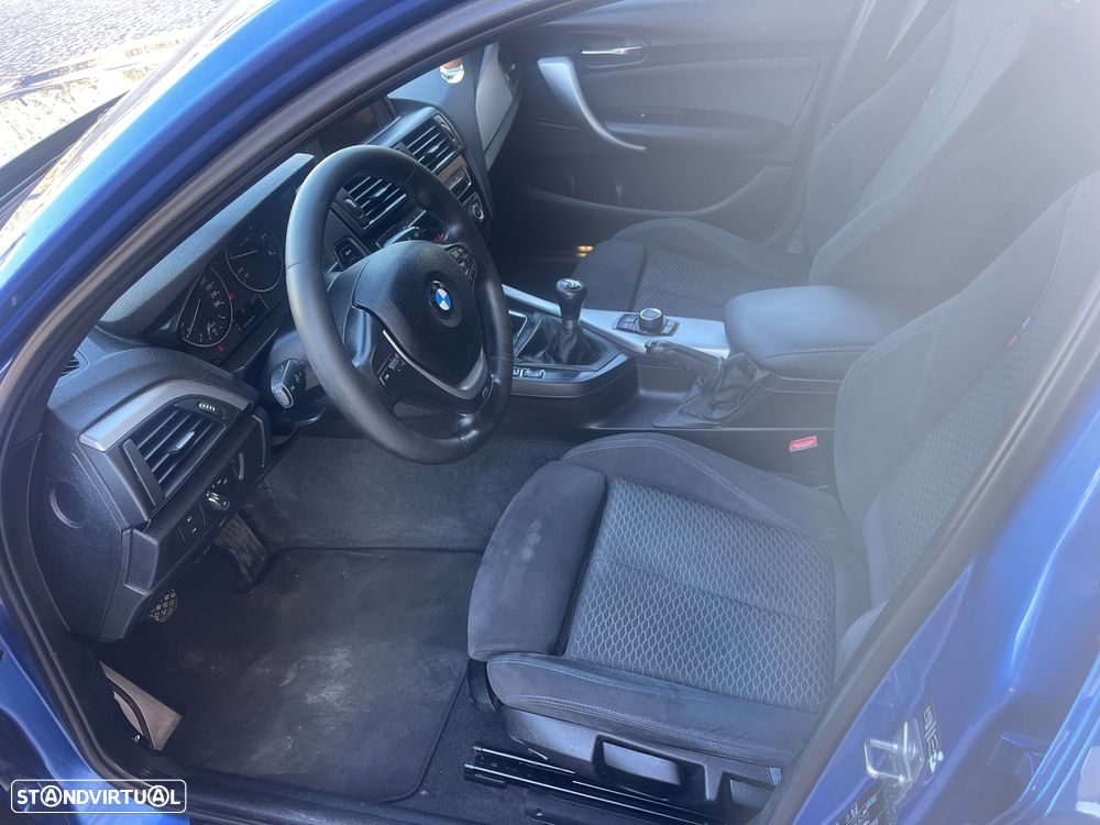 BMW 116 d Pack M - 5