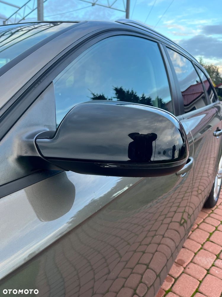 Audi A4 Avant 2.0 TDI ultra DPF Attraction - 17