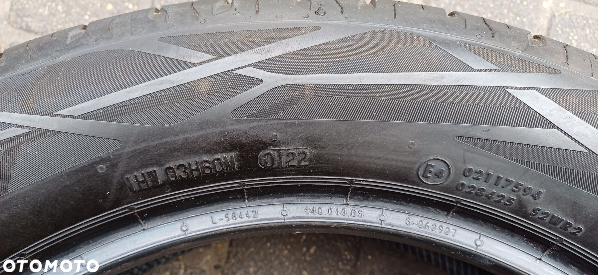 CONTINENTAL 215/55R17 98H XL , pojedyńcza opona letnia. - 6