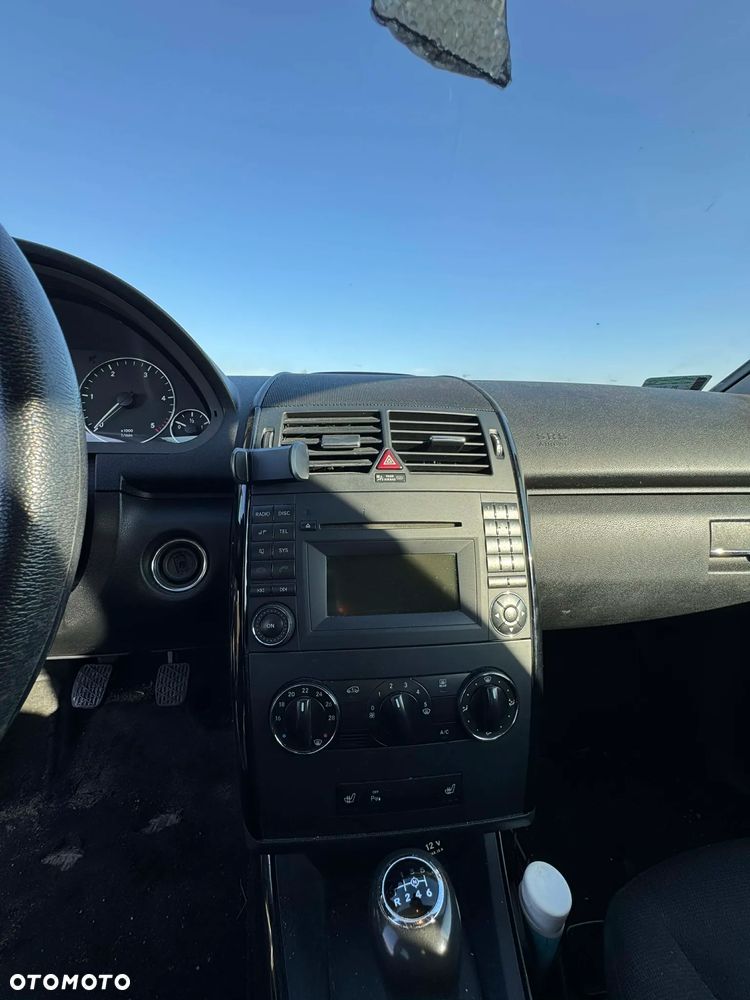 Mercedes-Benz Klasa A 180 CDI - 12