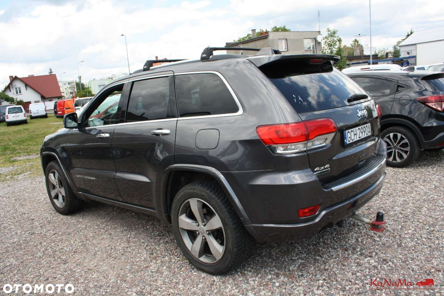 Jeep Grand Cherokee - 11
