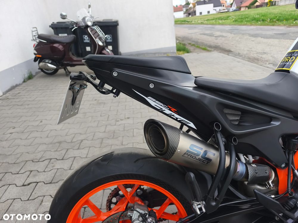 KTM Duke - 23