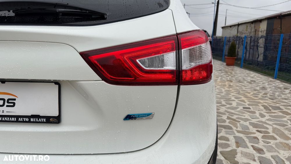 Nissan Qashqai 1.5 DCI N-Connecta - 23