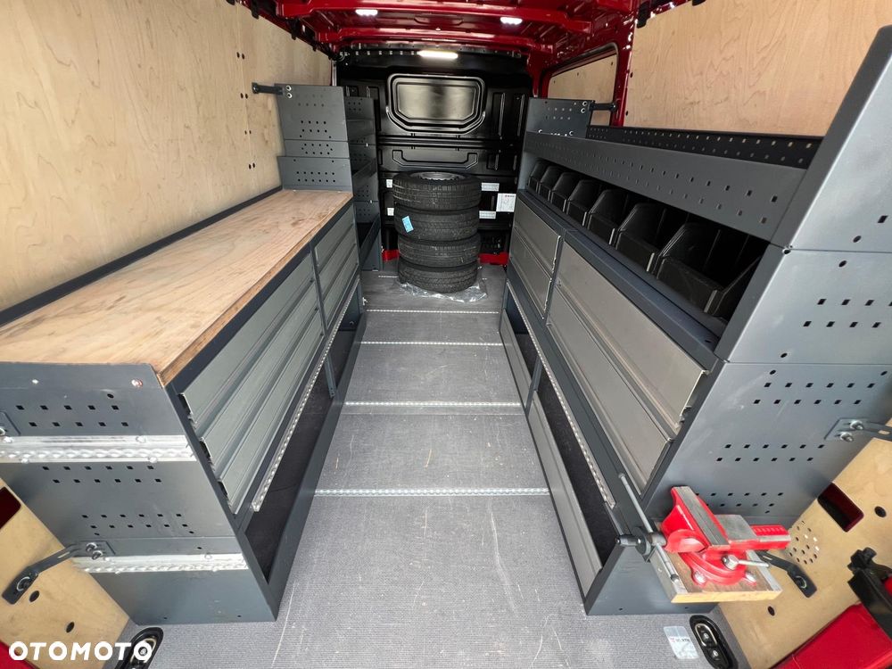 Volkswagen CRAFTER 2,0 TDI ZABUDOWA WARSZTATOWA WURTH / SERWIS ASO VW / FABRYCZNY LAKIER - 25