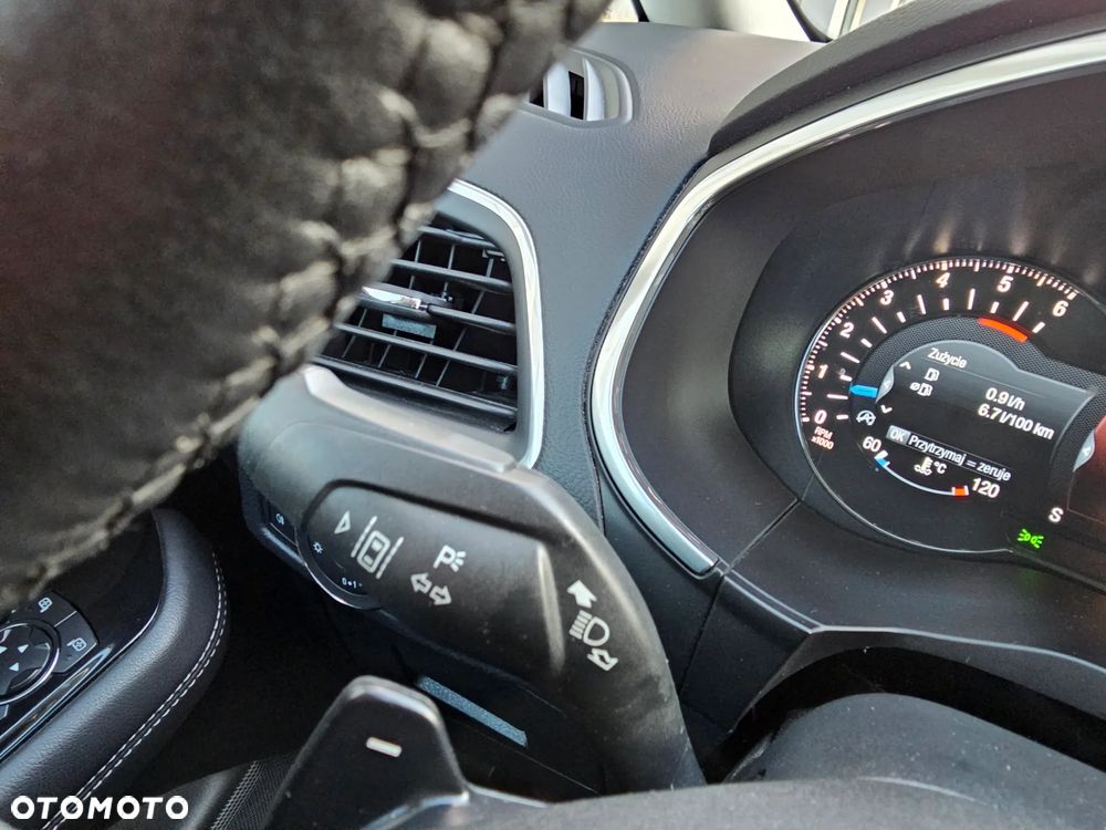 Ford S-Max 2.0 TDCi Titanium PowerShift - 23