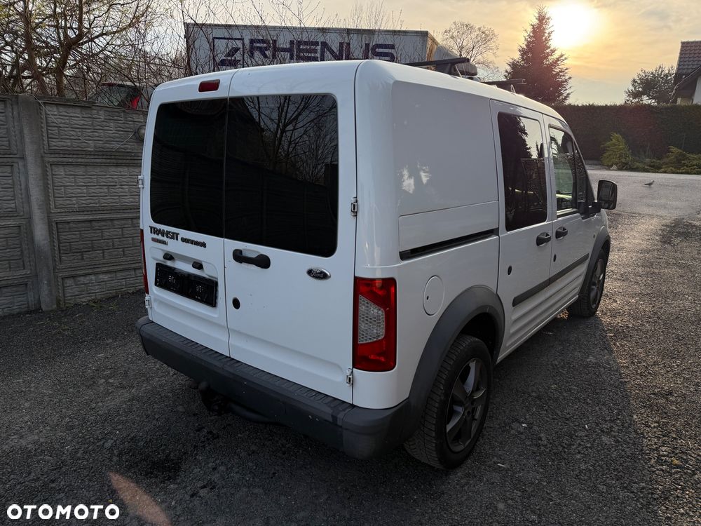 Ford Transit Connect - 16