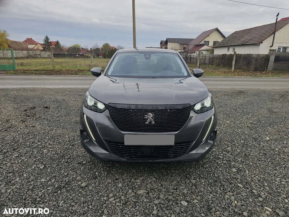 Peugeot 2008 1.2 L PureTech STT EAT8 Allure - 1