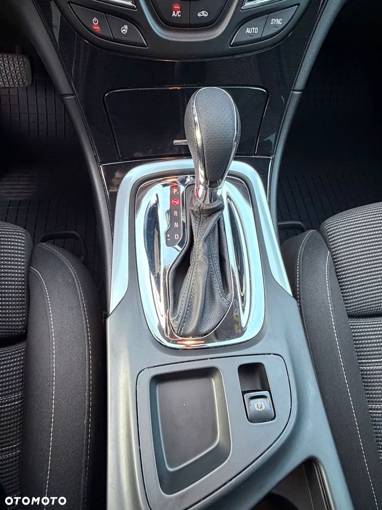 Opel Insignia 2.0 CDTI automatik Business Innovation - 17