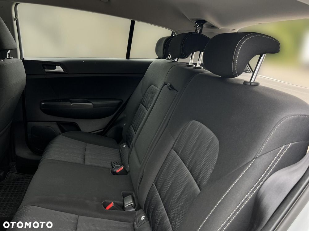 Kia Sportage 1.6 GDI L Business Line 2WD - 13