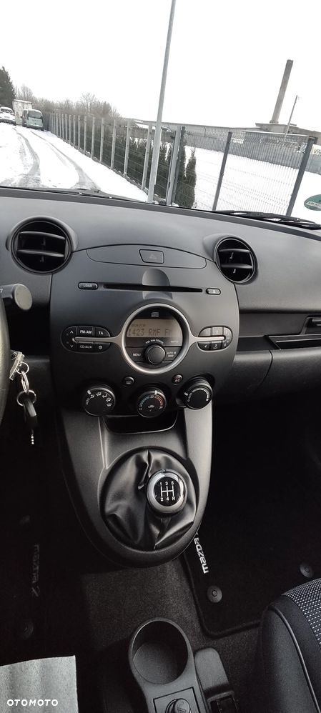 Mazda 2 1.3 Dynamic - 18