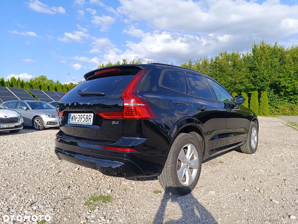 Volvo XC 60 B4 D Momentum Pro - 9