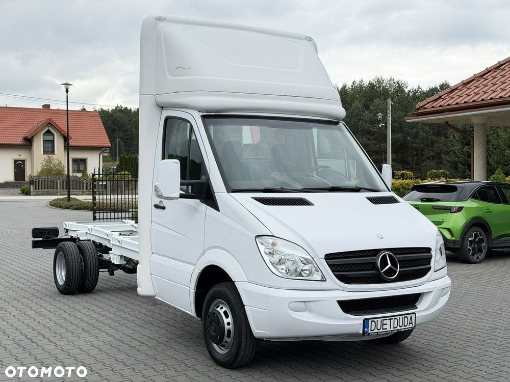 Mercedes-Benz Sprinter - 4