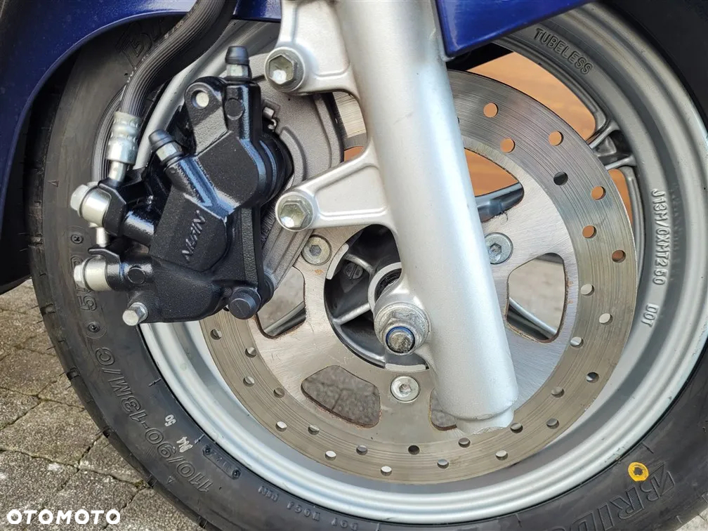 Suzuki Burgman - 5