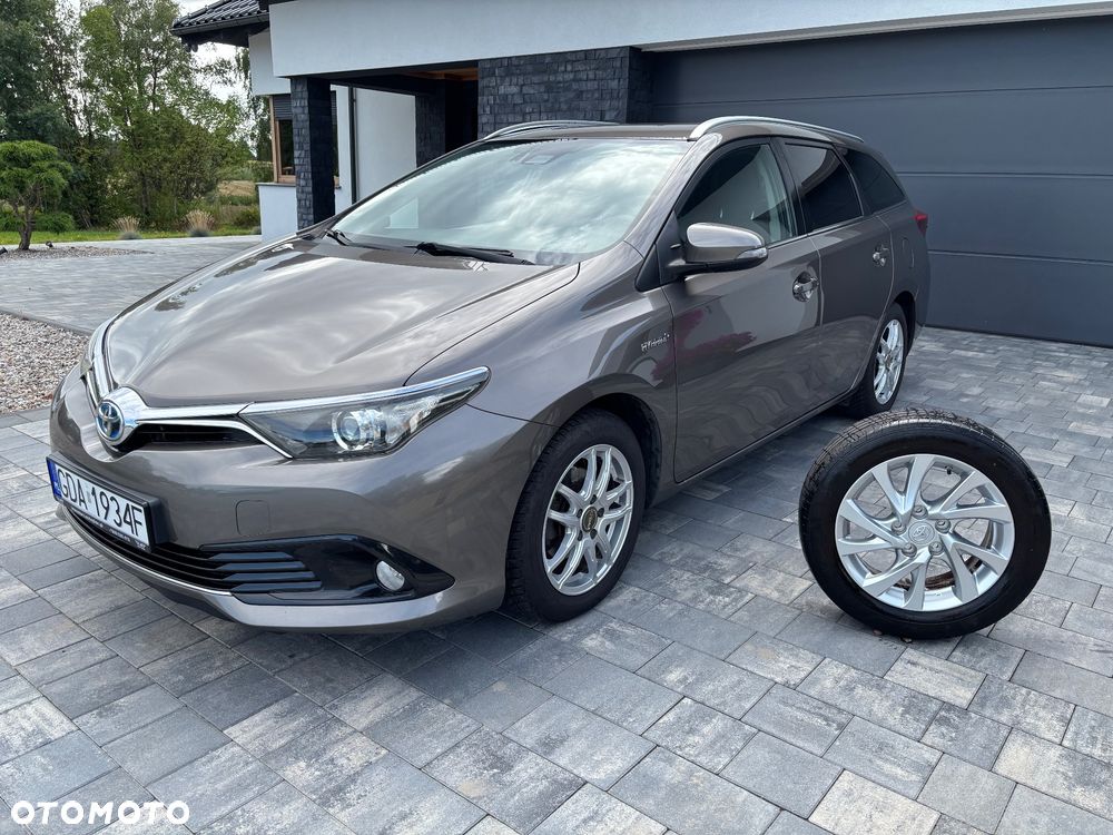 Toyota Auris 1.8 Travel - 9