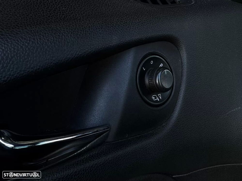 Opel Zafira 1.6 CDTi Innovation S/S - 22