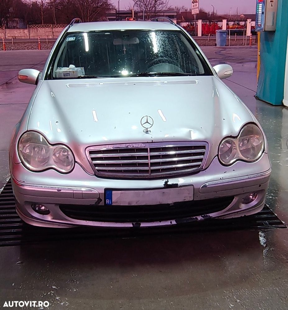 Mercedes-Benz C 220 T CDI Classic DPF Sport Edition - 3