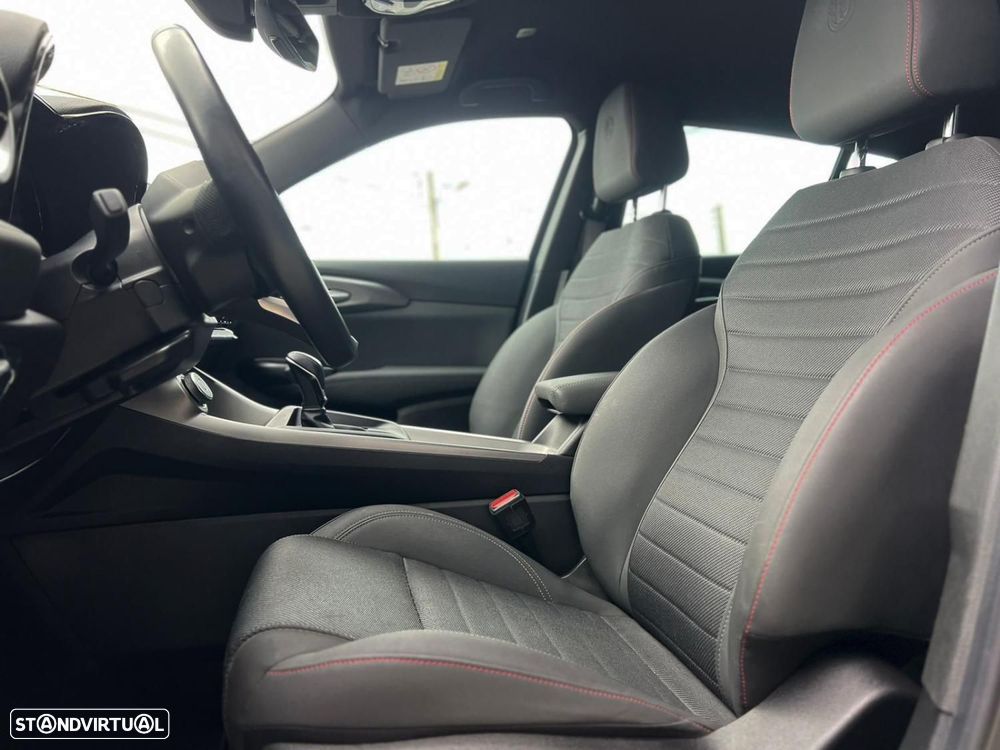 Alfa Romeo Tonale 1.3 Plug-In Hybrid TI e-AWD - 8