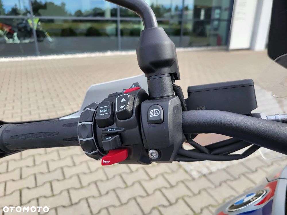 BMW R - 7