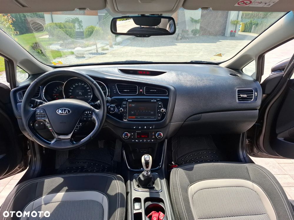 Kia Ceed 1.6 CRDi Spirit - 25