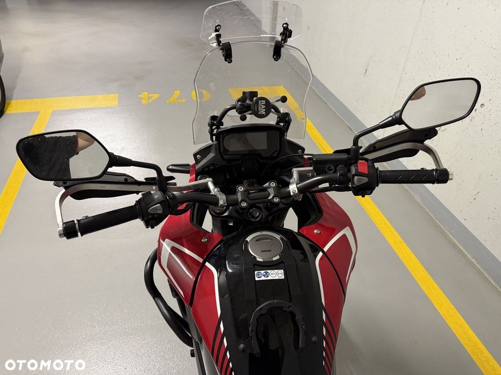 Honda CB - 4