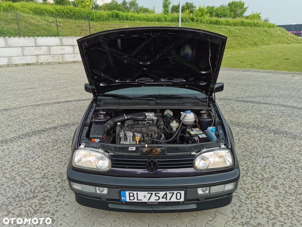 Volkswagen Golf 1.8 GT Special - 40