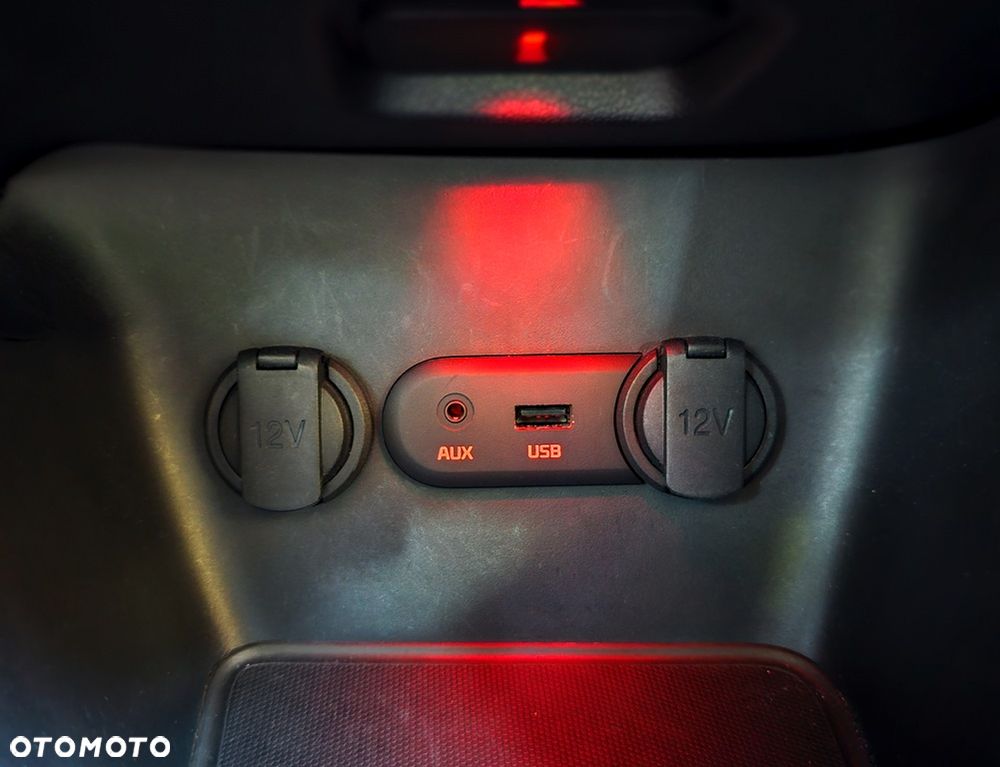 Kia Ceed 1.6 GDI Platinum Edition - 26