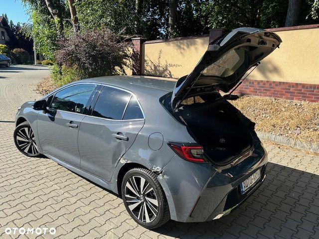 Toyota Corolla 1.8 Business Edition - 16