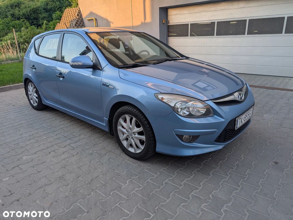 Hyundai i30 1.6 CRDi Comfort EU5 - 7