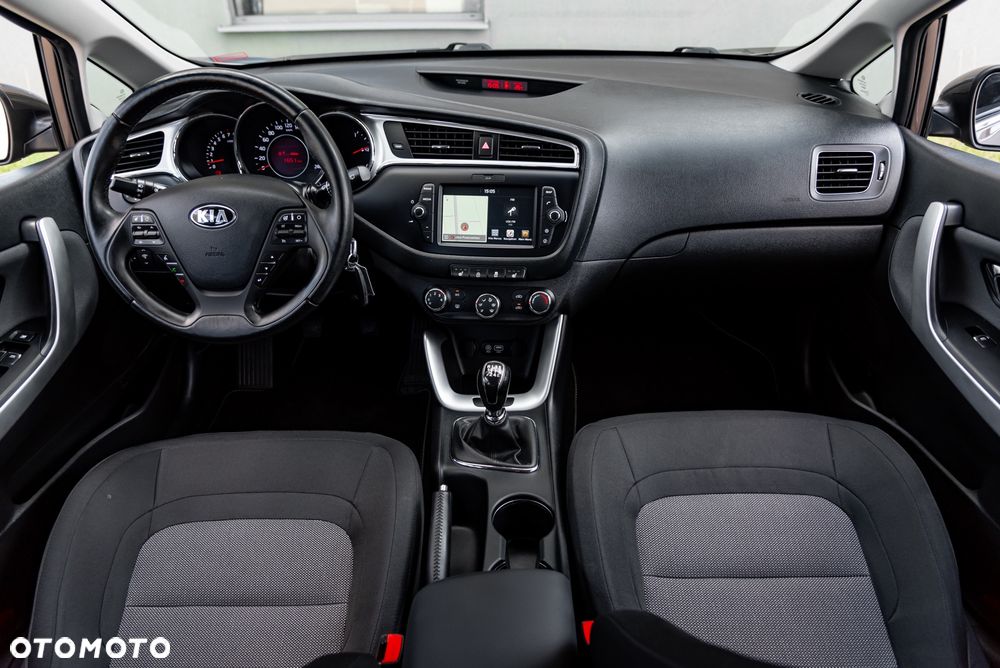 Kia Ceed 1.4 Vision - 26