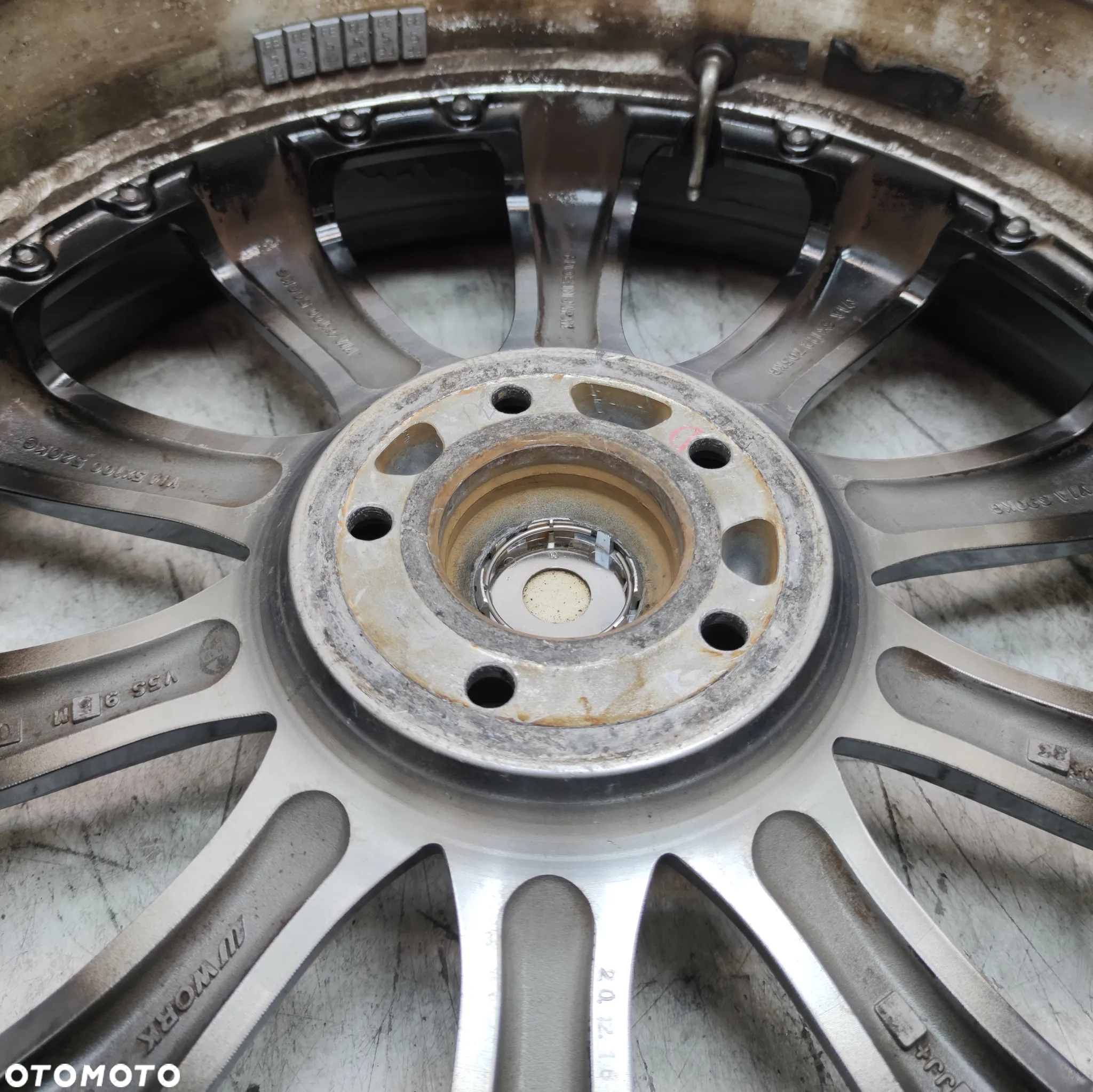 Felgi WORK VARIANZA V5S 20×9,5 10,5 +33 +38 5×114.3 - 7