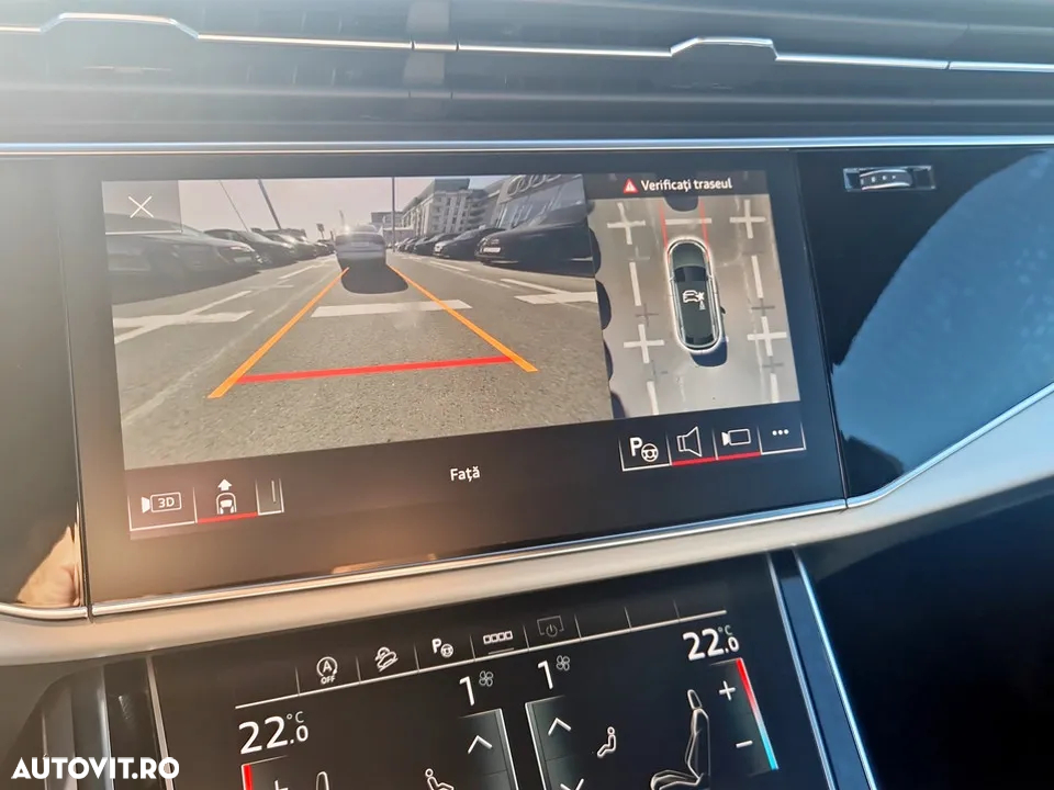Audi Q8 3.0 55 TFSI quattro Tiptronic MHEV - 23