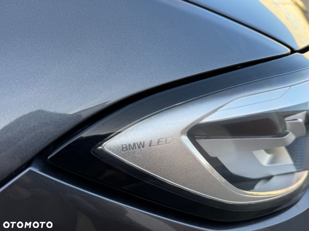 BMW Seria 3 320d Luxury Line - 17