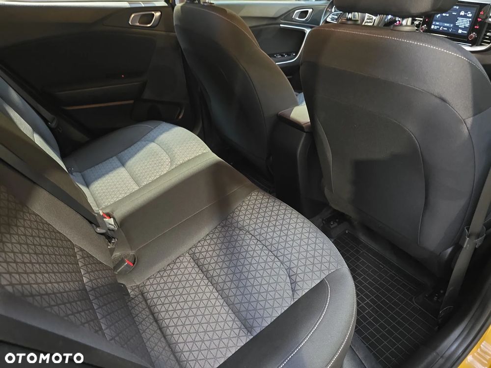 Kia XCeed 1.4 T-GDI M - 19