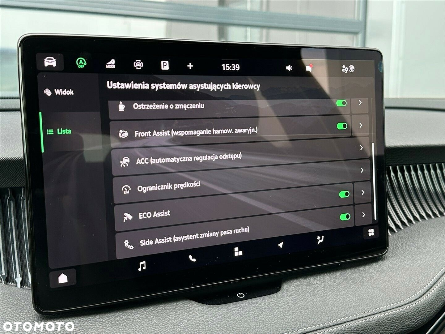 Skoda Superb 1.5 TSI L&K DSG - 28
