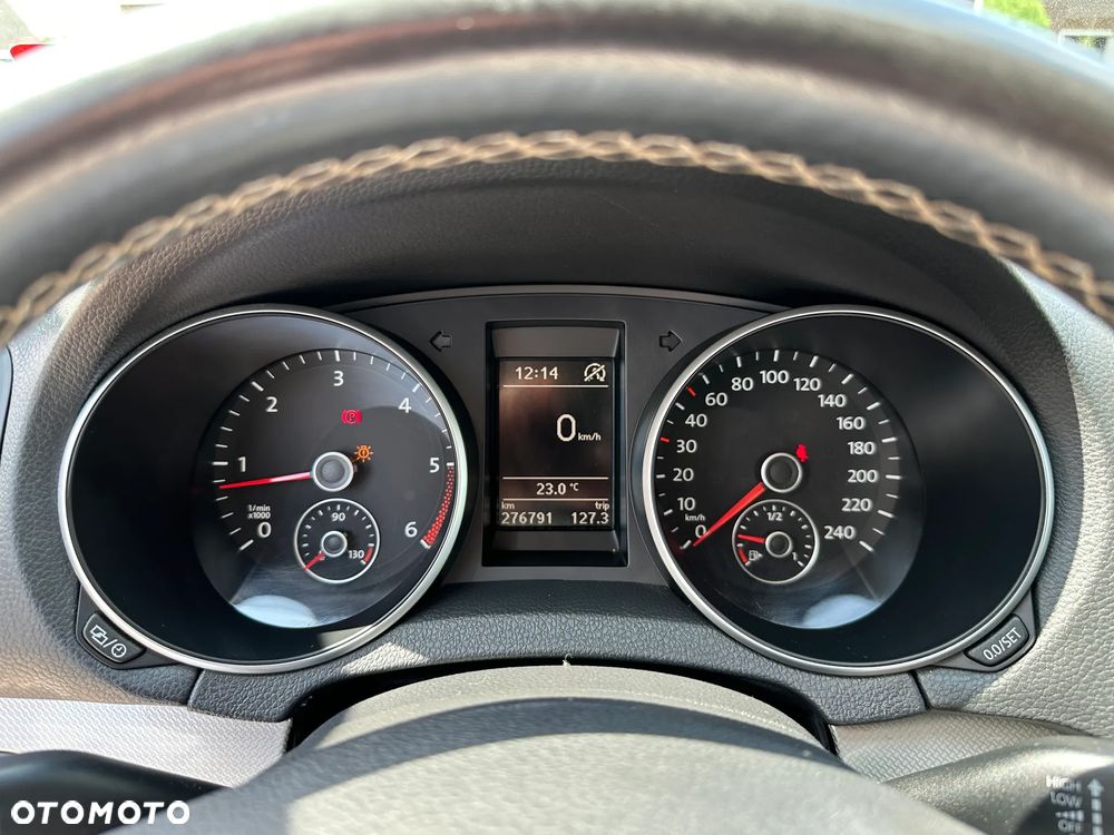 Volkswagen Golf - 9
