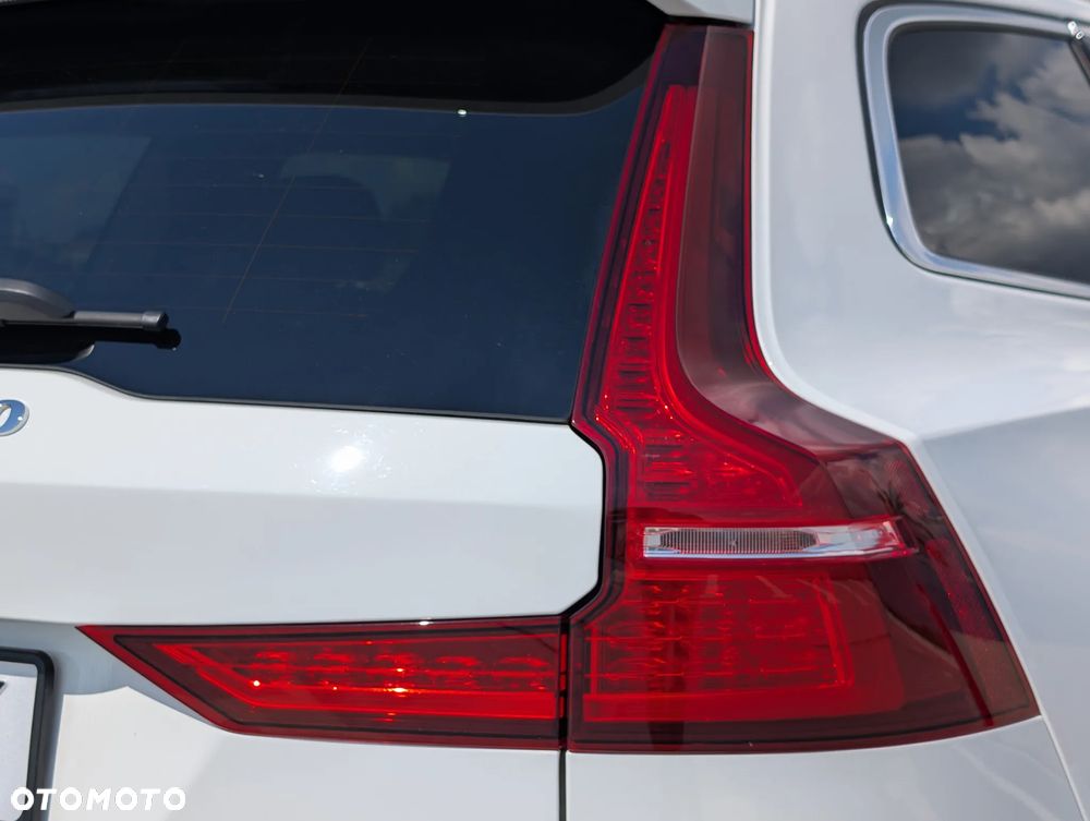 Volvo V60 T6 AWD Recharge Geartronic Inscription - 12