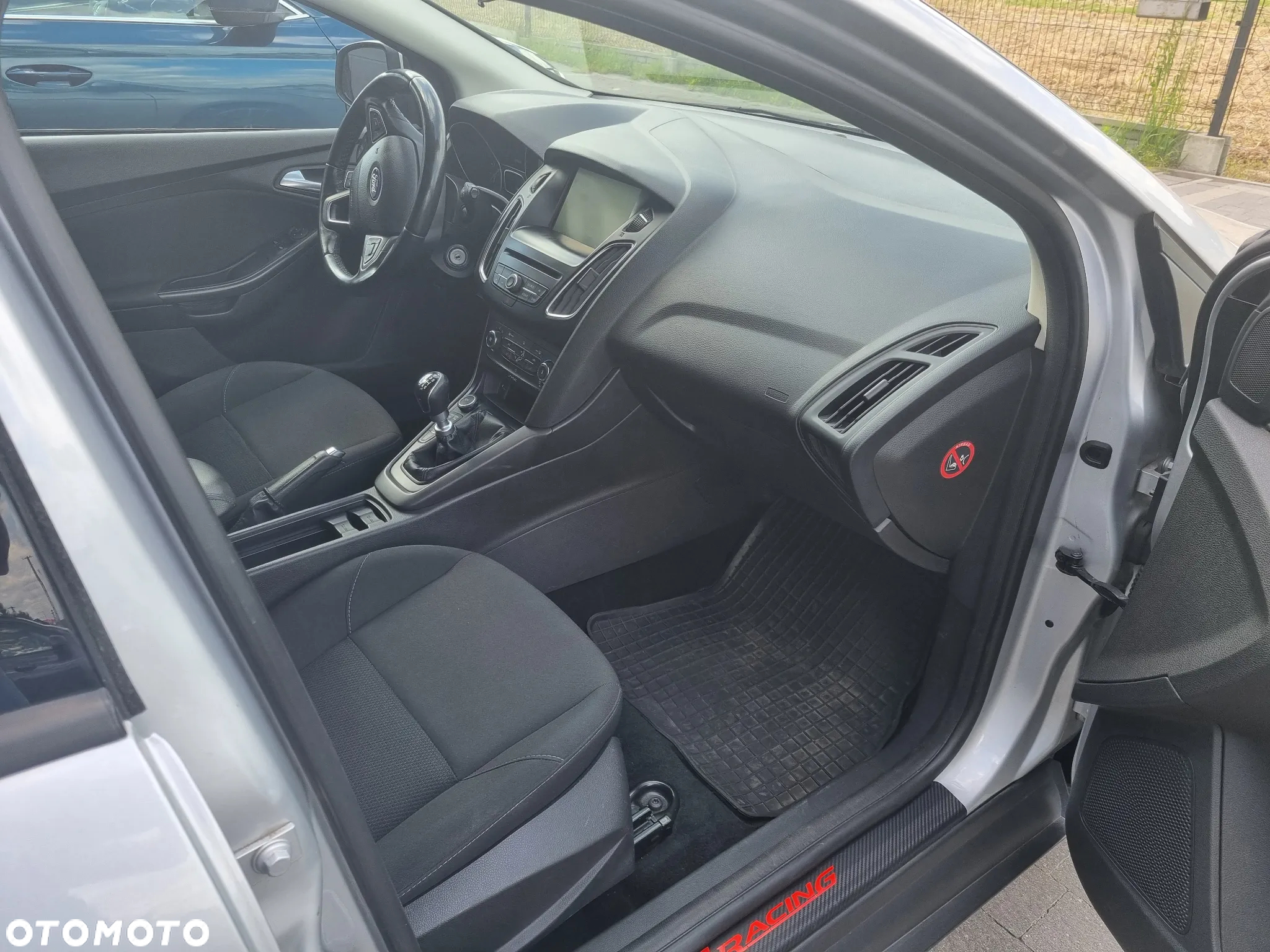 Ford Focus - 9