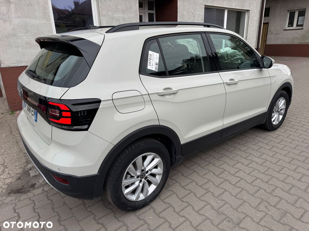 Volkswagen T-Cross - 28