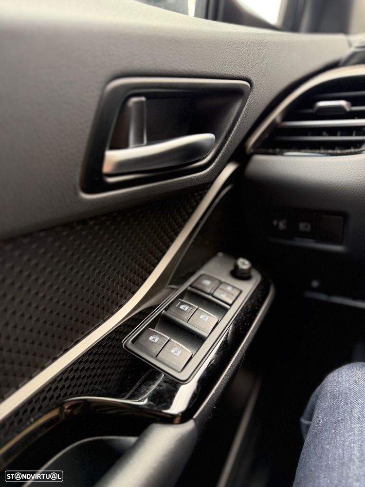 Toyota C-HR 1.8 Hybrid Exclusive+P.Luxury - 8