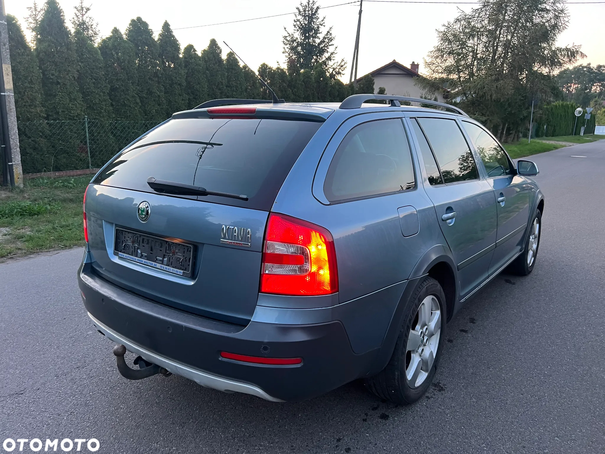 Skoda Octavia Combi 2.0 TDI DPF Scout 4x4 - 4