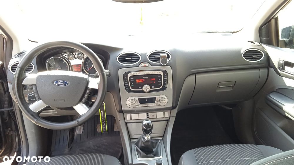 Ford Focus 2.0 TDCi Titanium - 15