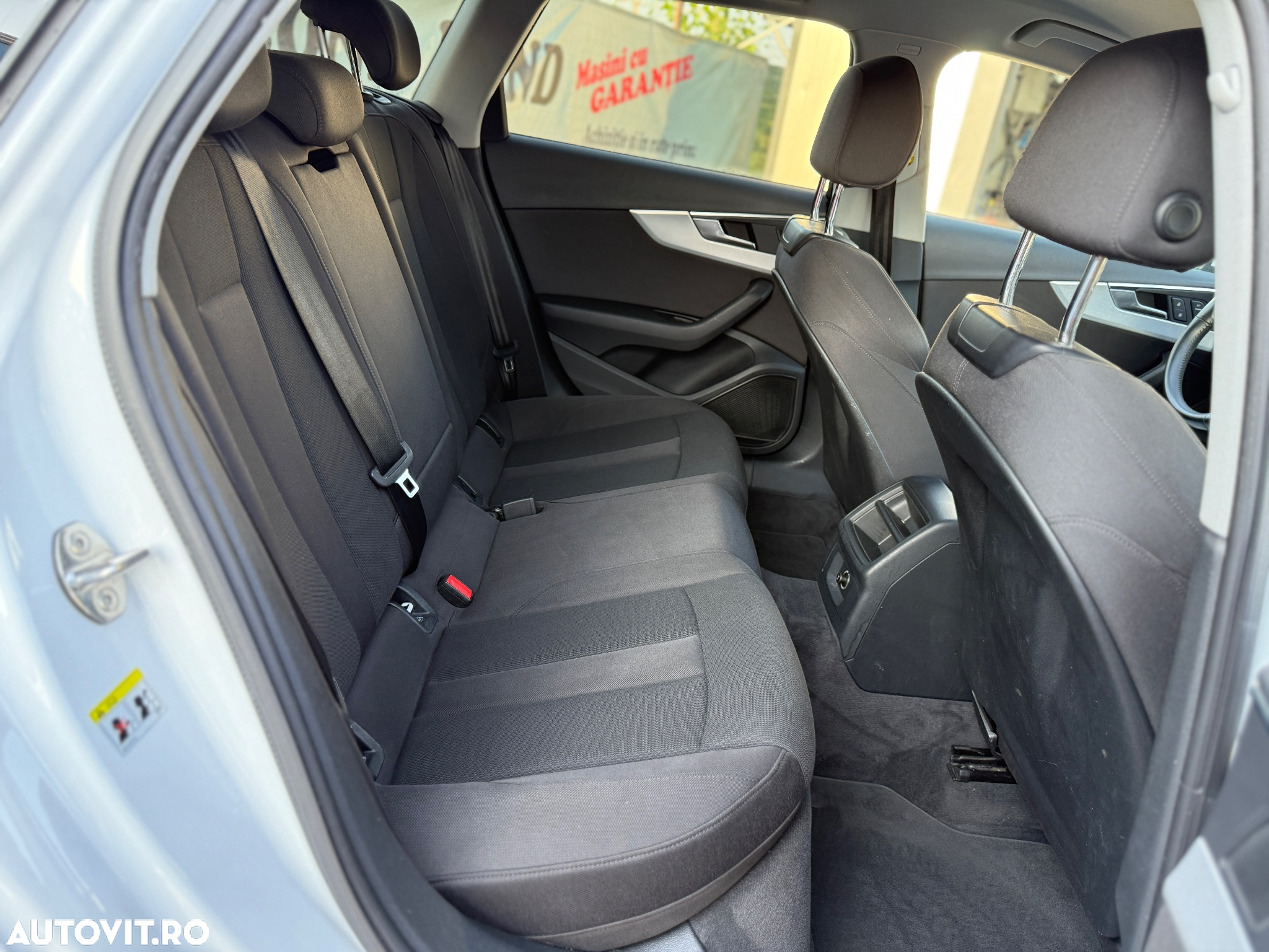 Audi A4 Avant 40 TDI S tronic - 7