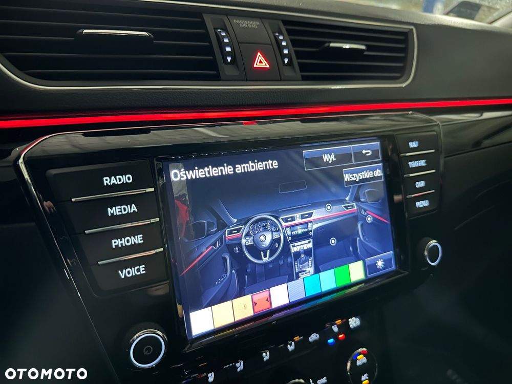 Skoda Superb 2.0 TDI 4x4 L&K DSG - 31